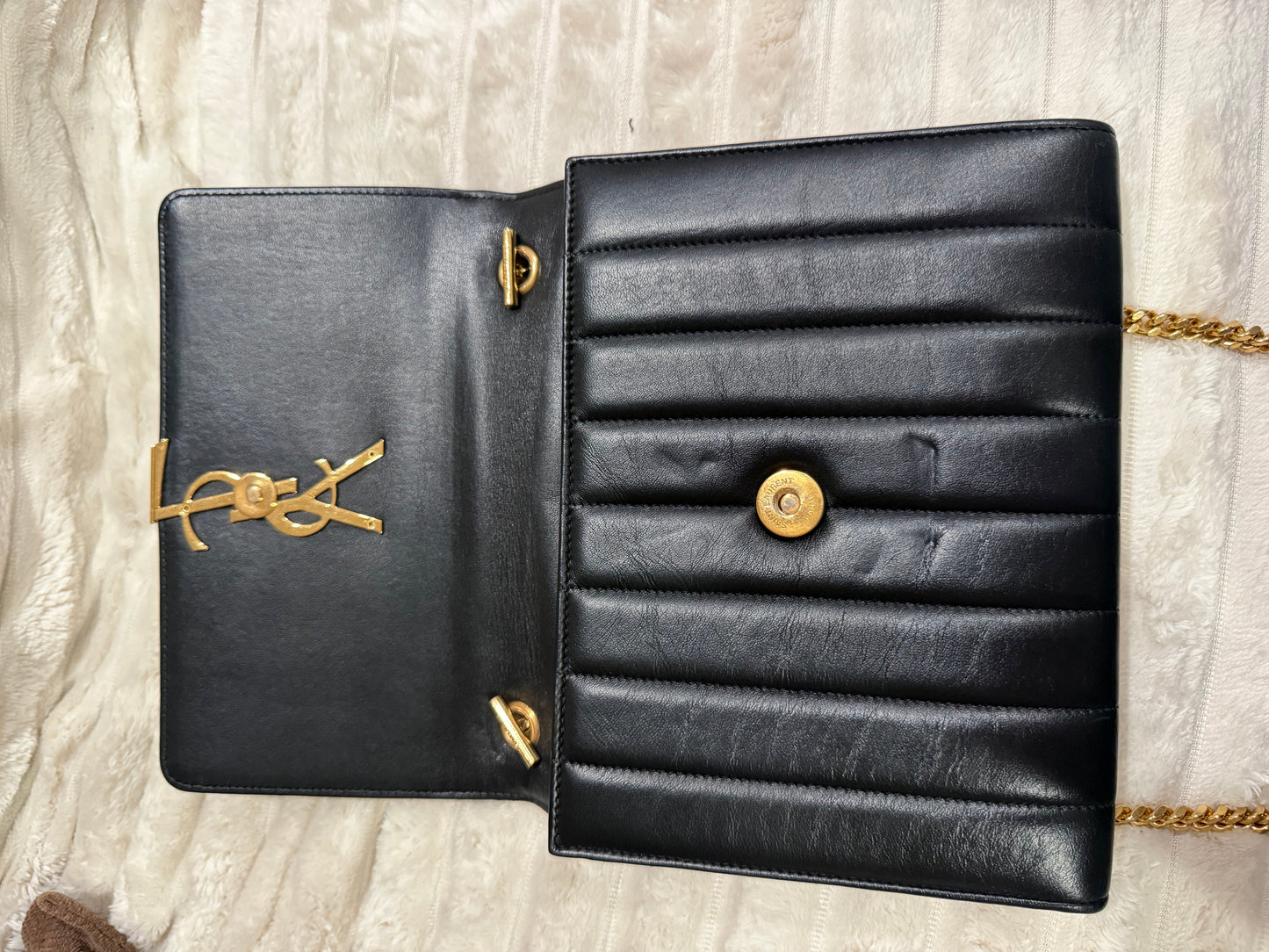 YSL Vicky Wallet on Chain