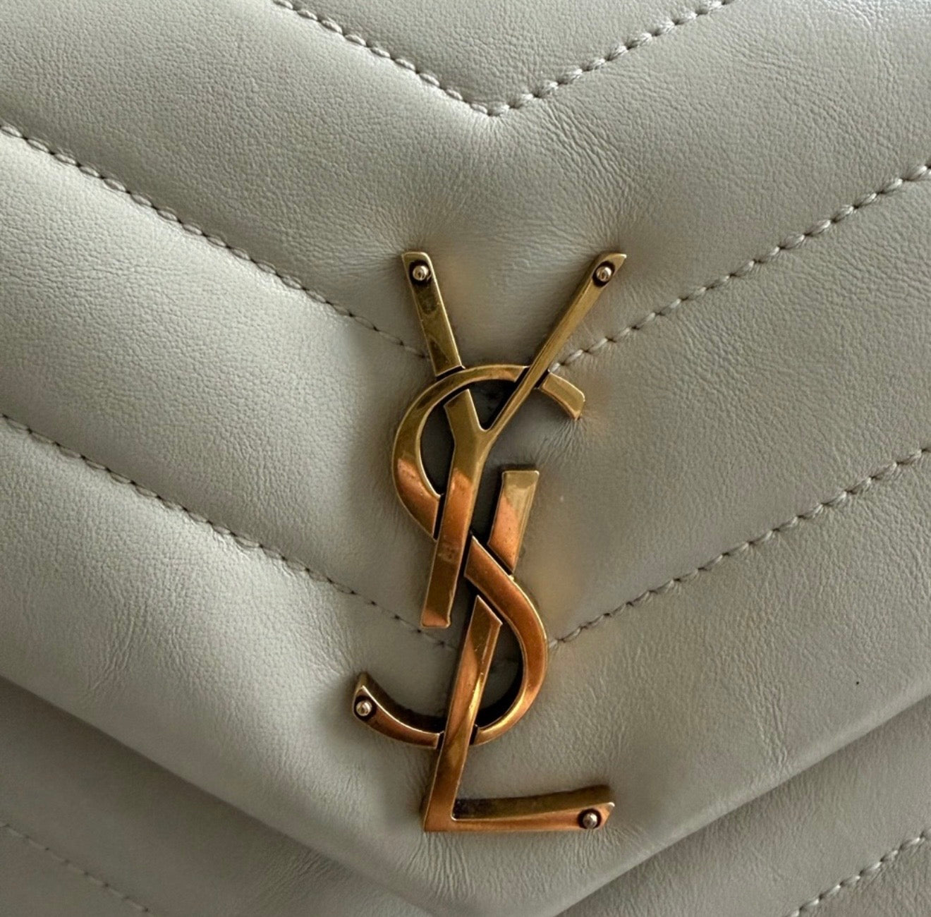 YSL Saint Laurent Small Loulou
